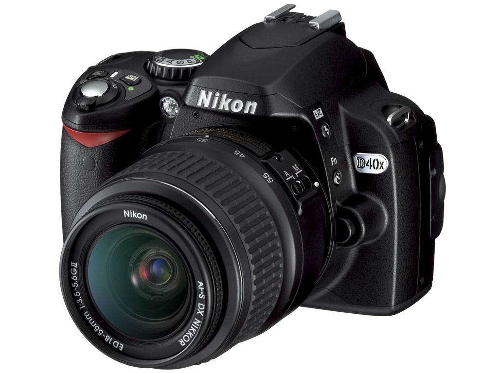  Canon EOS-7D Digital SLR Camera